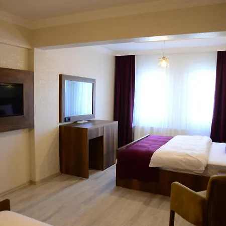 Ege Otel